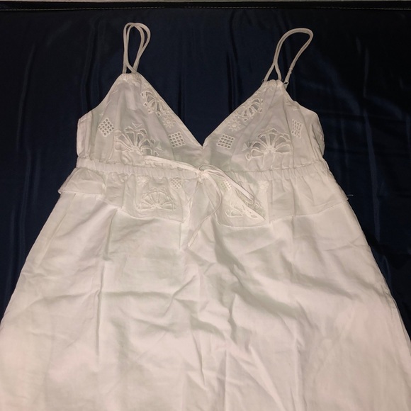 White Volcom Dress - Picture 2 of 6